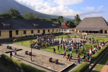 Benteng Oranje Ternate Maluku Utara (foto : Kumparan.com)
