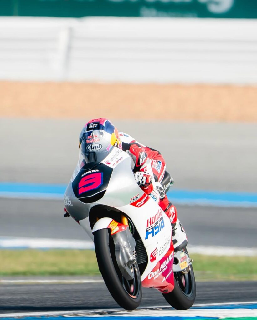 Debut Moto3, Pembalap Gunungkidul Bikin Kejutan Saat Finish