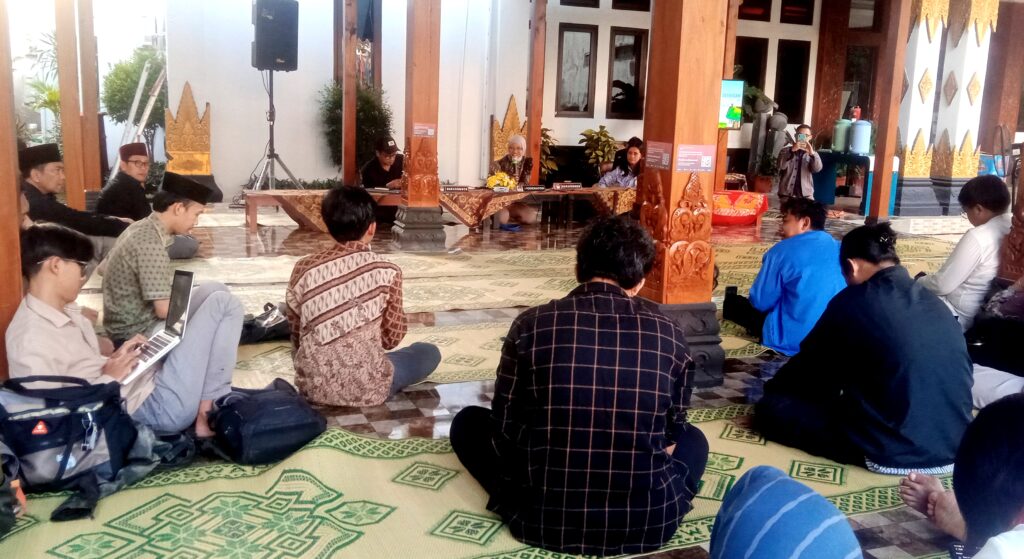 “Mengasah Perasaan” di Era Kecacatan Demokrasi