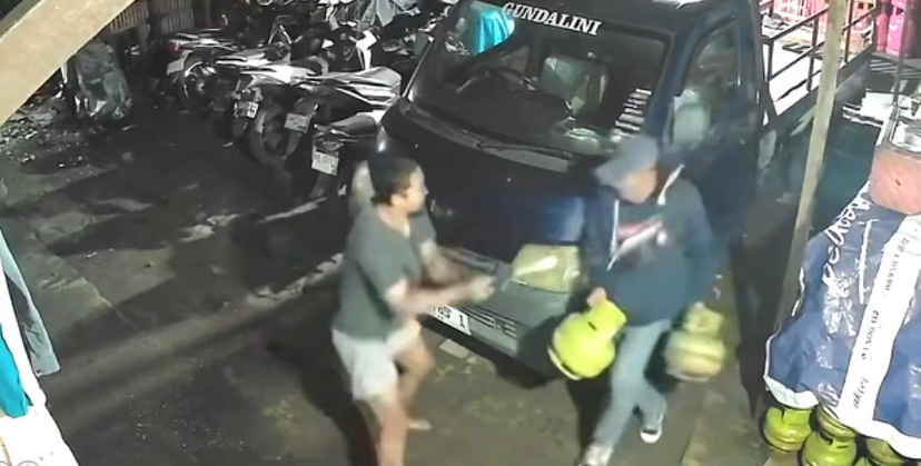Warga Tangkap Maling Tabung Gas, Kabur Usai Kena Hantam Stik Golf