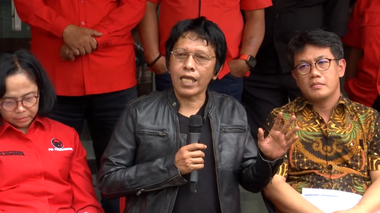 adian napitupulu by okezone com - Mabur.co